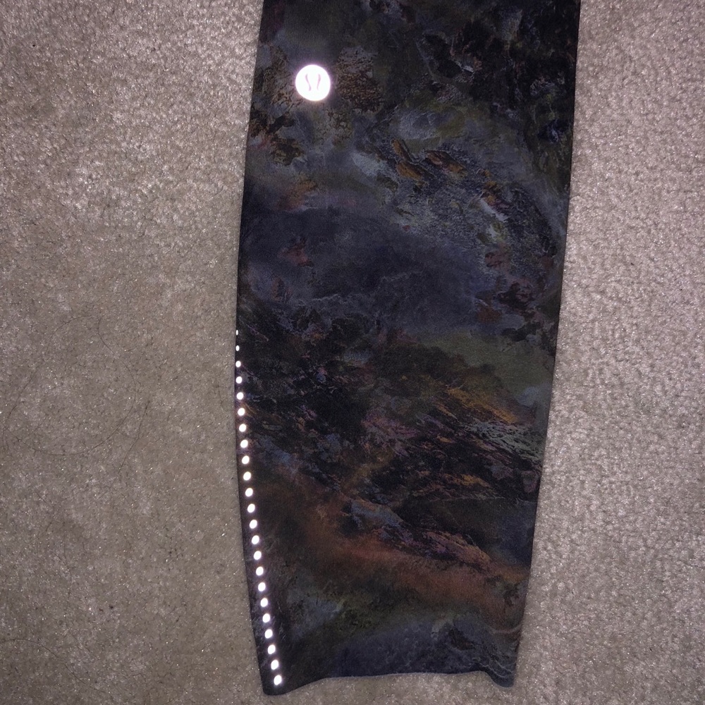 Lululemon fast and free patterned leggings Size 10